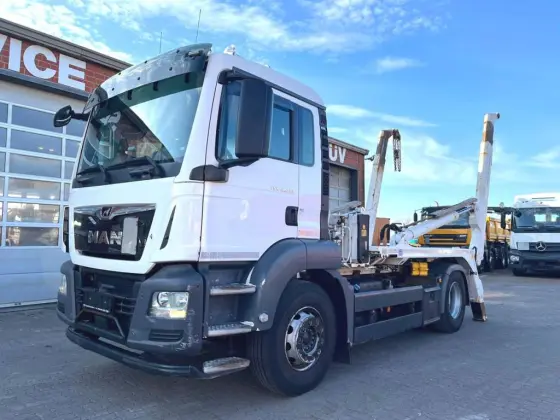MAN TGS 18.340 4X2 KÉTKAROS KONTÉNERES